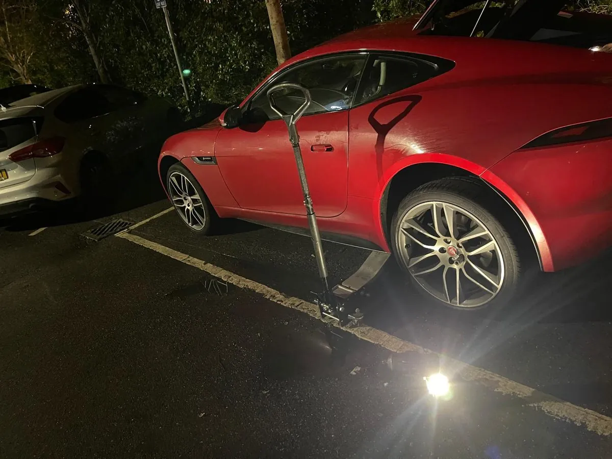 Night callout, F-Type
