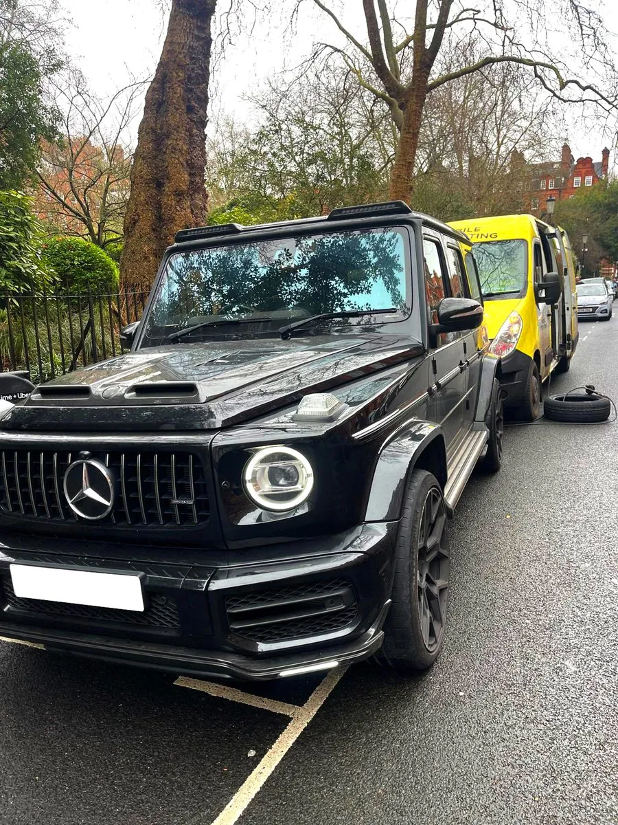 AMG G63, on-site fitting